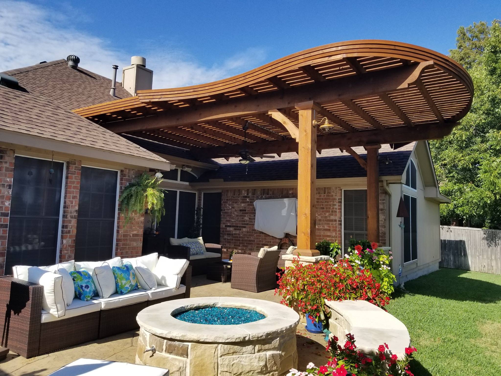 Pergola / Arbor Installation - Outdoor Living Pergolas ...