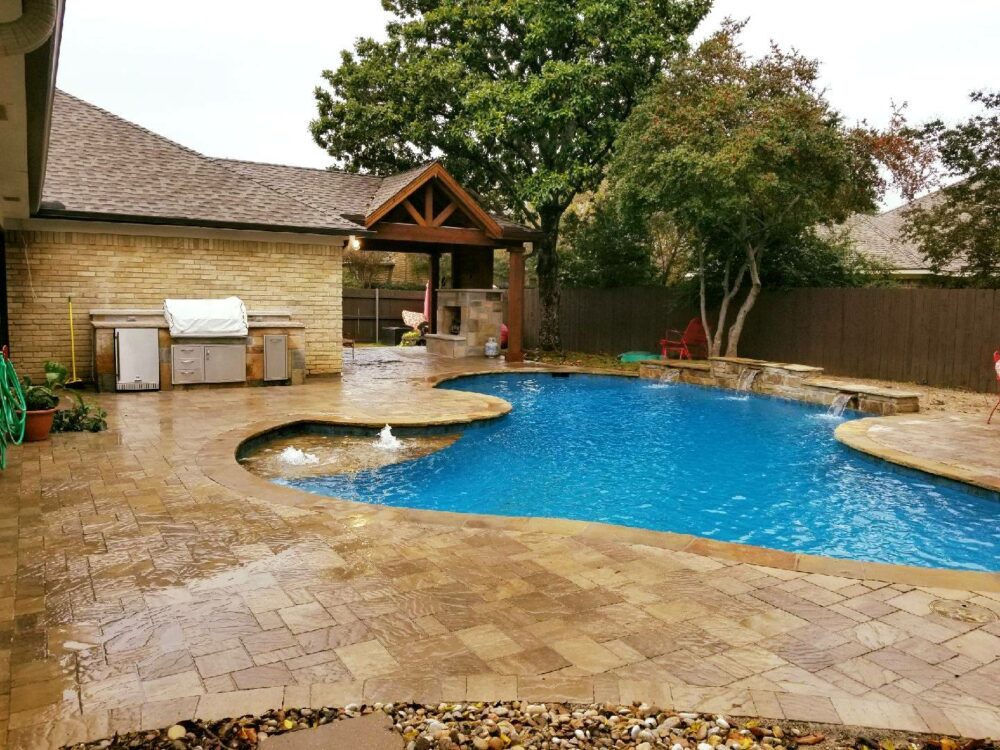 10 Awesome Reasons to Own a Swimming Pool