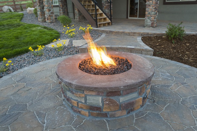 Prepare Your Yard for a Fire Pit with Some Landscaping