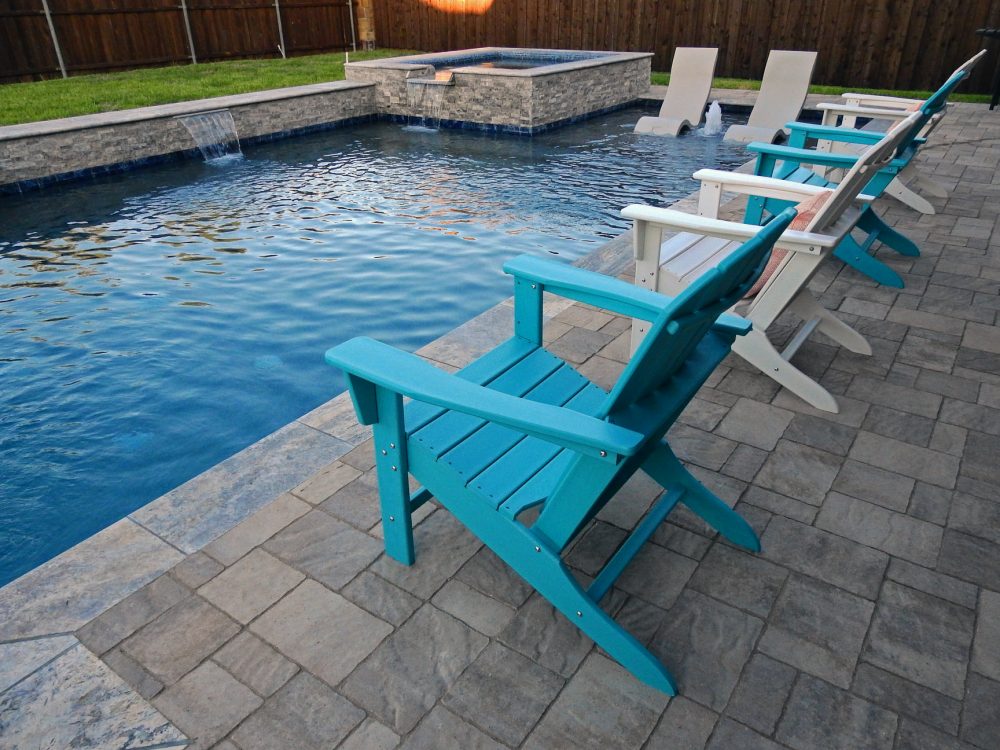 3 Benefits Of Choosing A Custom Pool