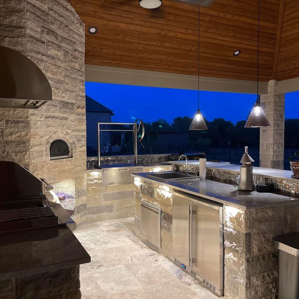 Finding the Right Countertop for Your Outdoor Kitchen - Texas Custom Patios