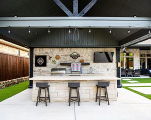 3 Things To Consider When Designing Your Outdoor Kitchen